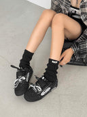 Retro Sneakers "Versatile"